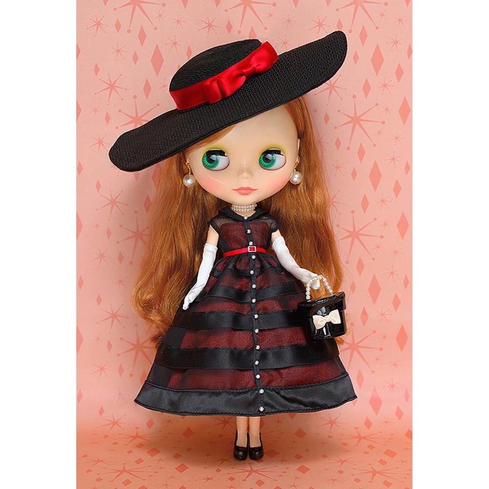 Blythe doll - unboxed